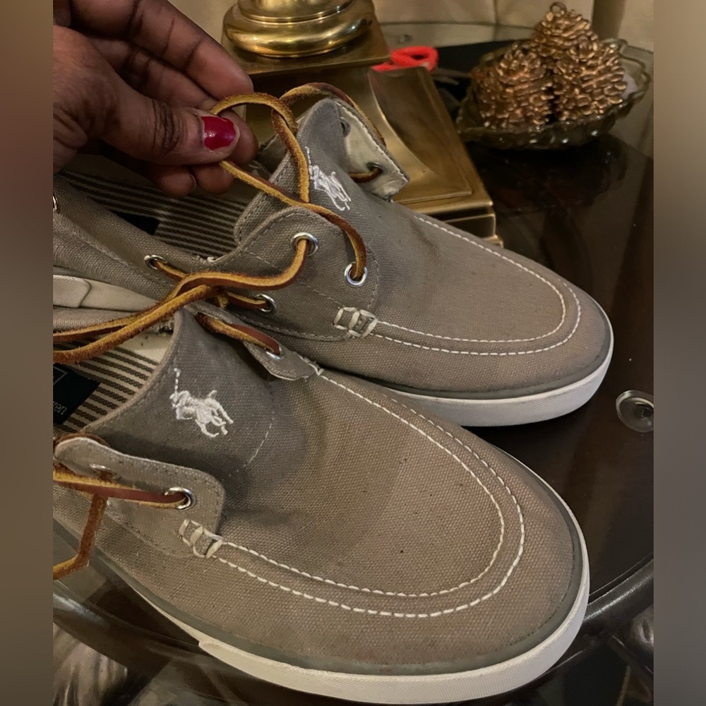 Polo By Ralph Lauren shoe size 11 1/2. Please check all picture of condition. - Picture 7 of 17